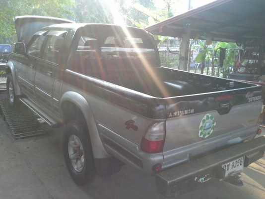 Mitsubishi strada 2.8 4x4 ปี44 แลนมิเตอร์ เล่มพร้อม Mitsubishi strada 2.8 4x4 ปี44 แลนมิเตอร์ เล่มพร้อม