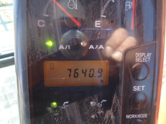 Hitachi ZX130K เก่าญี่ปุ่น มีไลน์หัวเจาะ ถึงไทยเร็วๆนี้ สนใจโทร 081-858-1834 แบงค์