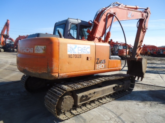 Hitachi ZX130K เก่าญี่ปุ่น มีไลน์หัวเจาะ ถึงไทยเร็วๆนี้ สนใจโทร 081-858-1834 แบงค์