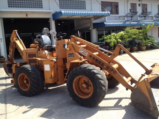 รถหน้าตัก หลังขุด Furukawa FL60A มือสองนำเข้าจากญี่ปุ่น สภาพพร้อมใช้งาน