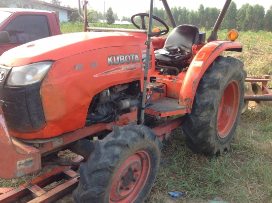 รถแทรกเตอร์คูโบต้า