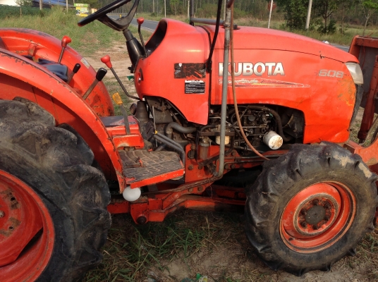 รถแทรกเตอร์คูโบต้า