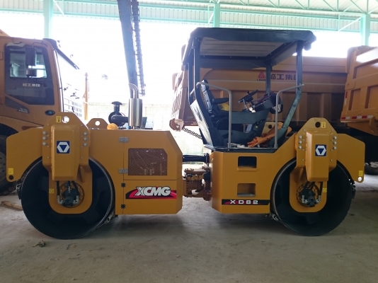 รถบดสองล้อเหล็กขนาด8ตัน XCMG