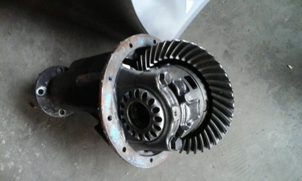 เฟืองท้ายลิมิเต็ด ใส่ วีโก้ 3000cc.เฟือง 13-41สวย รับประกัน 9,500บาท 0892095791