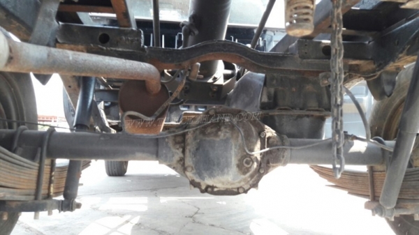 รถกระบะบรรทุก ยี่ห้อ NISSAN กระบะดัมพ์