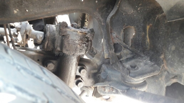 รถกระบะบรรทุก ยี่ห้อ NISSAN กระบะดัมพ์