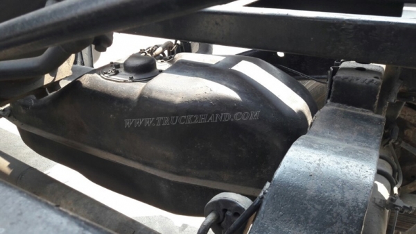 รถกระบะบรรทุก ยี่ห้อ NISSAN กระบะดัมพ์