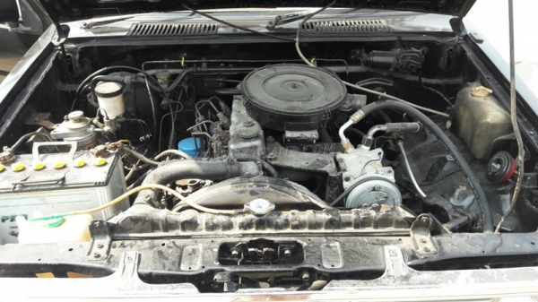 รถกระบะบรรทุก ยี่ห้อ NISSAN กระบะดัมพ์