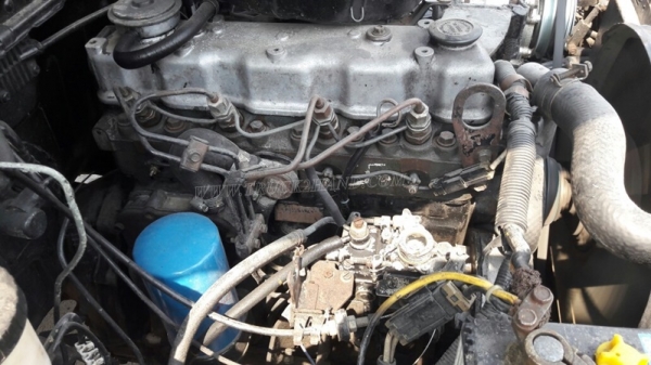 รถกระบะบรรทุก ยี่ห้อ NISSAN กระบะดัมพ์