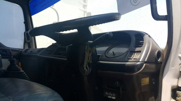 ขาย10ล้อช่วงยาว7.2เมตร195แรงรถห้าง