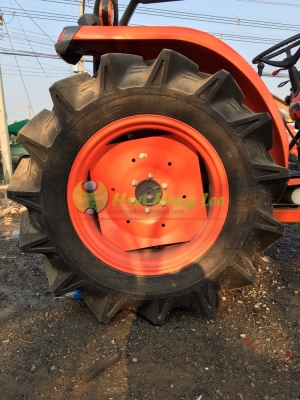 รถไถมือ 2 แจกทองกันถ่วนหน้า