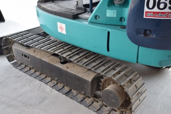 ขายรถแบคโฮ Komatsu PC25R-8 สภาพสวยมาก สนใจติดต่อ  0818617480/Line ID: Prechakong