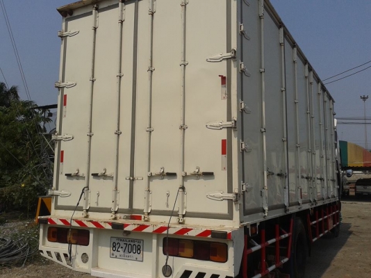 ขายรถ6ล้อตู้แห้ง10บาน HINO FG8JPLA ปี2013 เครื่อง212แรงม้า ตู้ยาว7.30เมตร
