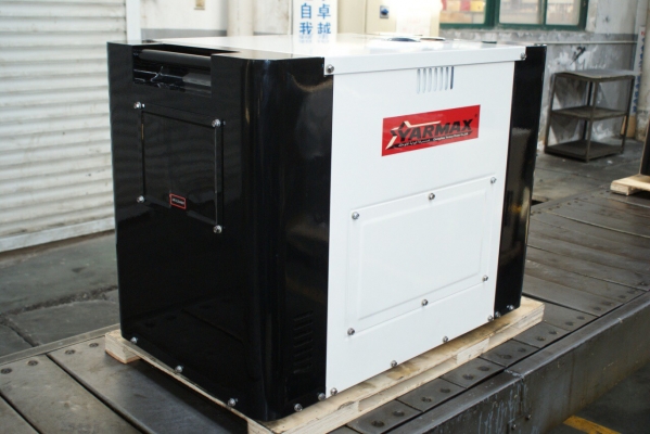 เครื่องปั่นไฟ YARMAX 5KVA