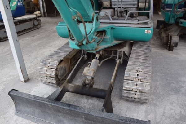 ขายรถแบคโฮ Komatsu PC30-7 สภาพสวยพร้อมใช้ ติดต่อ 0818617480/Line ID: Prechakong