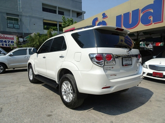 TOYOTA FOTUNER 3.0 V NV 4 WD ปี 2013 TOYOTA FOTUNER 3.0 V NV 4 WD ปี 2013