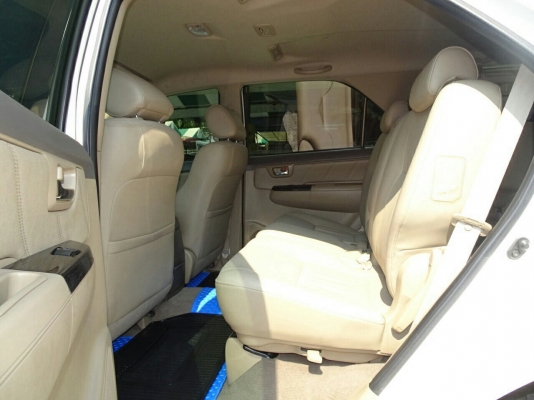 TOYOTA FOTUNER 3.0 V NV 4 WD ปี 2013 TOYOTA FOTUNER 3.0 V NV 4 WD ปี 2013