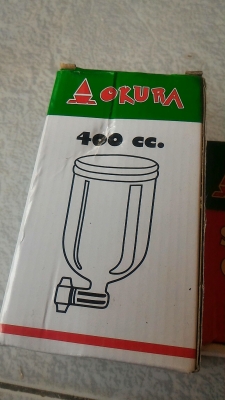 กาพ่นสีแบบกระป๋องบน ยี่ห้อ OKURA รุ่น W -71G ปรับการควบคุมที่ปืนได้ทุกอย่าง ปริมาณลมที่ออก ปริมาณสี และรูปแบบการพ่น