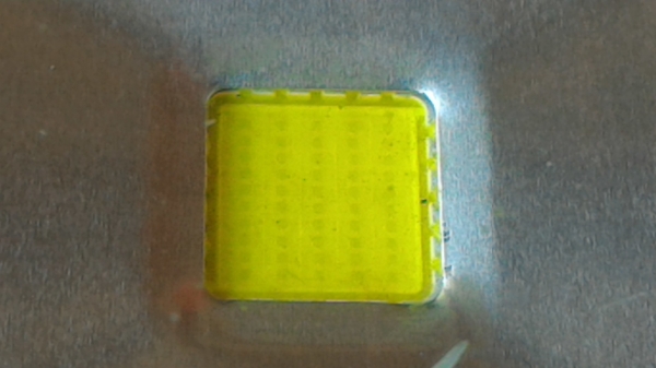 ชุดโคมไฟสปอตไลท์แบบ LED ขนาดกำลังที่ 50 W. ความสว่างมากและ กว้าง