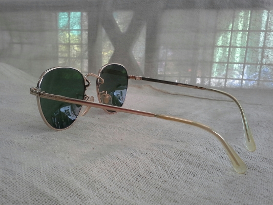 แว่นตาทรง 'หยดน้ำ-จอห์น เลนนอน'  Polo AMERICAN TM made in Japan