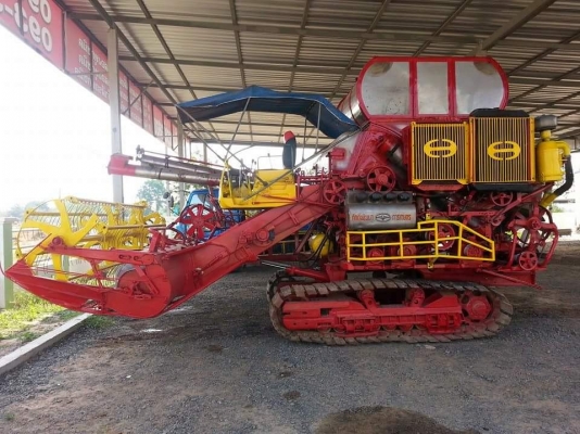 ขายรถเกี่ยวข้าว ศักดิ์พัฒนา BIG37 อุ้ม2.5ตัน เครื่องMITSUBISHI 225แรง ปั้ม23 เลททั้งคัน รถสวยสภาพพร้อมใช้งาน มีเอกสารใบอินวอร์ย สนใจโทร 090-8588220คุณนะ 093-3258446คุณบิว หรือเข้าดูสินค้าอื่นๆได้ที่ www.truck.in.th/498 หรือเพจFacebook ณรงค์ ซื้อขายรถมือสอ ขายรถเกี่ยวข้าว ศักดิ์พัฒนา BIG37 อุ้ม2.5ตัน เครื่องMITSUBISHI 225แรง ปั้ม23 เลททั้งคัน รถสวยสภาพพร้อมใช้งาน มีเอกสารใบอินวอร์ย สนใจโทร 090-8588220คุณนะ 093-3258446คุณบิว หรือเข้าดูสินค้าอื่นๆได้ที่ www.truck.in.th/498 หรือเพจFacebook ณรงค์ ซื้อขายรถมือสอ