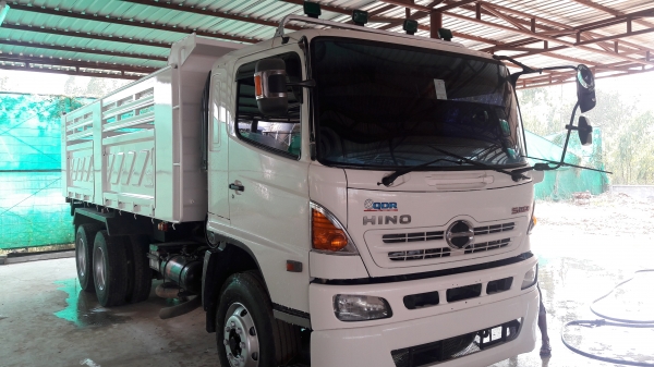 ขายHino Mega ซีรี่500 FM1A 344แรงม้า ปี56ปลายปีจดทะเบียน57 ยางใหม่หมดพร้อมใช้งาน ราคาคุยกันได้ 0897088772 ขายHino Mega ซีรี่500 FM1A 344แรงม้า ปี56ปลายปีจดทะเบียน57 ยางใหม่หมดพร้อมใช้งาน ราคาคุยกันได้ 0897088772