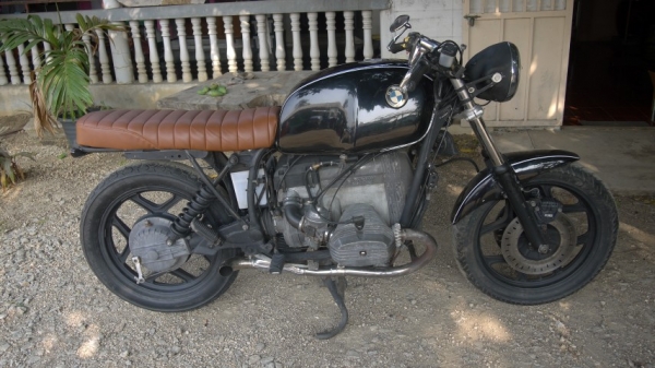 BMW R100RS 1000CC.