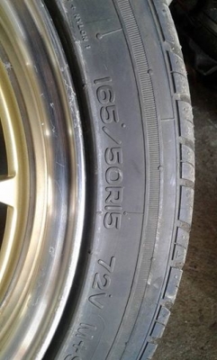 ขายแม็คขอบ15กว้าง6นิ้วพร้อมยางมี2วงครับ ขายแม็คขอบ15กว้าง6นิ้วพร้อมยางมี2วงครับ