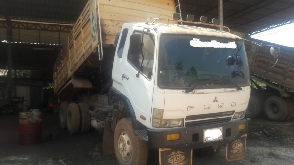 ขายMITSUBISHI 627สภาพสวยพร้อมใช้ ติดต่อได้ คุณ อ๊อฟ พิจิตร 086-737-9991 ขายMITSUBISHI 627สภาพสวยพร้อมใช้ ติดต่อได้ คุณ อ๊อฟ พิจิตร 086-737-9991