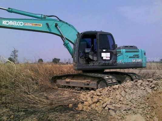รถแบคโฮ KOBELCO SK200 super x ติดต่อเจ้าของคุณสิทธิชัย เบอร์ 081-857-8270
