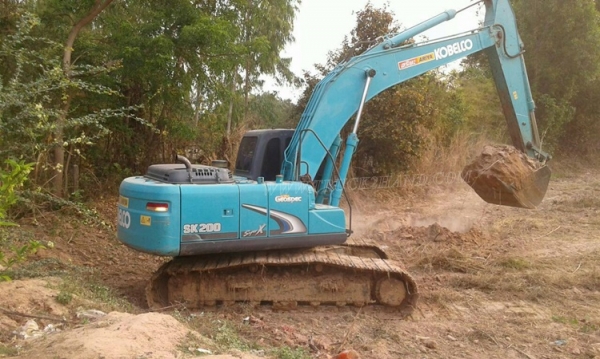 รถแบคโฮ KOBELCO SK200 super x ติดต่อเจ้าของคุณสิทธิชัย เบอร์ 081-857-8270