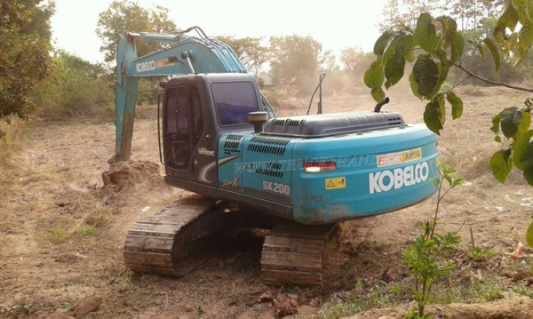 รถแบคโฮ KOBELCO SK200 super x ติดต่อเจ้าของคุณสิทธิชัย เบอร์ 081-857-8270