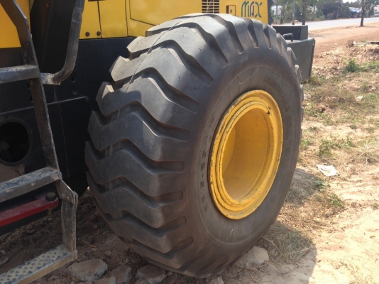 ขายรถตักWA380-3เก่านอก 4000hสภาพสวยพร้อมใช้ ติดต่อได้ คุณ อ๊อฟ พิจิตร 086-737-9991 ขายรถตักWA380-3เก่านอก 4000hสภาพสวยพร้อมใช้ ติดต่อได้ คุณ อ๊อฟ พิจิตร 086-737-9991