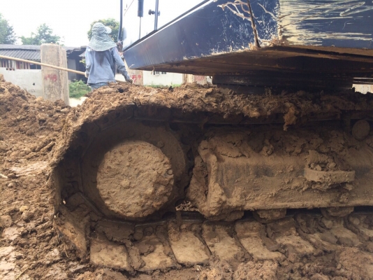 ขาย KOMATSU PC100-5ไฟฟ้าครบเล่ม สภาพสวยพร้อมใช้ ติดต่อได้ คุณอ๊อฟ พิจิตร 086-737-9991 ขาย KOMATSU PC100-5ไฟฟ้าครบเล่ม สภาพสวยพร้อมใช้ ติดต่อได้ คุณอ๊อฟ พิจิตร 086-737-9991