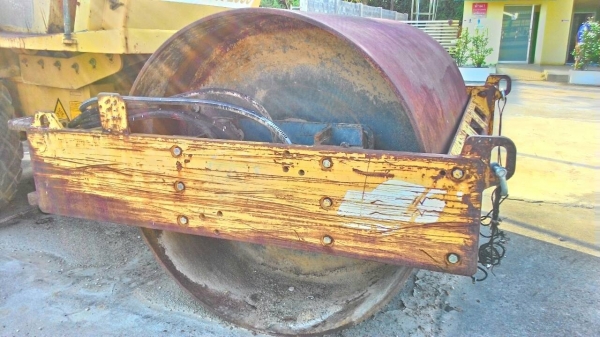 ขายVIBBOMAX2000เพลาเดี่ยวพร้อมใช้ ติดต่อคุณอ๊อฟ พิจิตร 086-737-9991