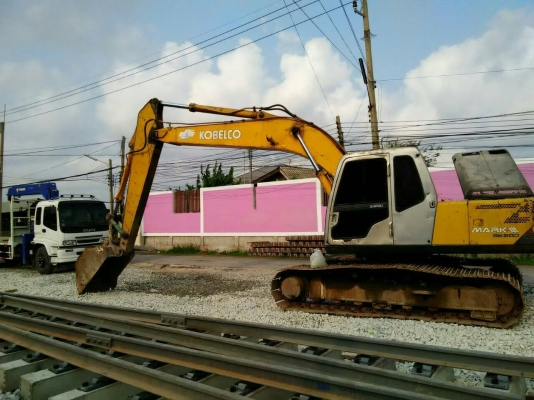 ขาย Sk200m3เก๋งเทาสภาพสวยพร้อมใช้  ติดต่อได้ คุณ อ๊อฟ พิจิตร 086-737-9991