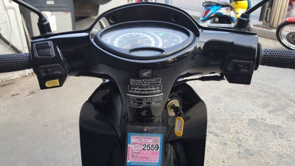 ขออนุญาติขาย HONDA WAVE 125i สภาพสวย ทะเบียน 799 กรุงเทพ