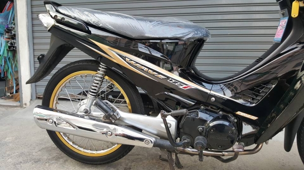 ขออนุญาติขาย HONDA WAVE 125i สภาพสวย ทะเบียน 799 กรุงเทพ