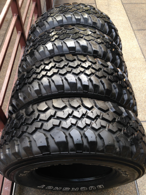 ยาง Mud Maxxia 31 10.5 R15 สิ้นปี13 ดอกเต็ม ไม่มีปะ ลุยได้อีกหลายปี ราคาไม่แพง ยาง Mud Maxxia 31 10.5 R15 สิ้นปี13 ดอกเต็ม ไม่มีปะ ลุยได้อีกหลายปี ราคาไม่แพง