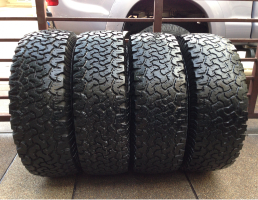 ยาง All BF goodrich 31 10.5 R15 ปลายปี09 ปี10 อย่างล่ะเส้น แถม2เส้น ยางลบปีมาครับ สภาพเข้าไร่เข้าสวน