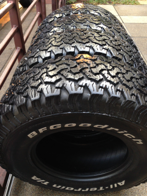 ยาง All BF goodrich 31 10.5 R15 ปลายปี09 ปี10 อย่างล่ะเส้น แถม2เส้น ยางลบปีมาครับ สภาพเข้าไร่เข้าสวน