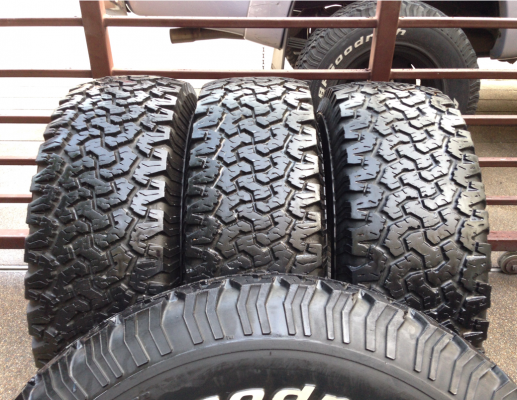 ยาง All BF goodrich 31 10.5 R15 ปลายปี09 ปี10 อย่างล่ะเส้น แถม2เส้น ยางลบปีมาครับ สภาพเข้าไร่เข้าสวน