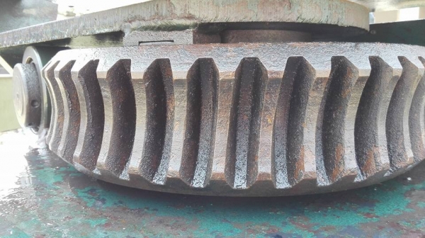 === Sold === ** มาใหม่อีกตัว!! ** ดัดท่อไอเสีย 1"- 3" มอเตอร์ Mitsubishi JAPAN 2 HP 380V สภาพสวยเดิมๆเฟืองอ้วนเต็มของราชการแทบไม่ได้ใช้งาน