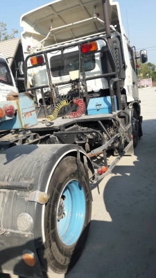 HINO 6 ล้อหัวลาก260 ราคาต่อรองด้ายคับ