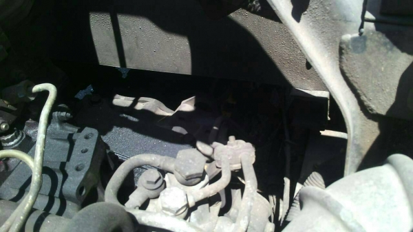 รถฮีโน่ 6 ล้อ ตู้แห้ง FB4J - 145 แรงม้า. ปี 40.    สนใจติดต่อ  081 - 6079515