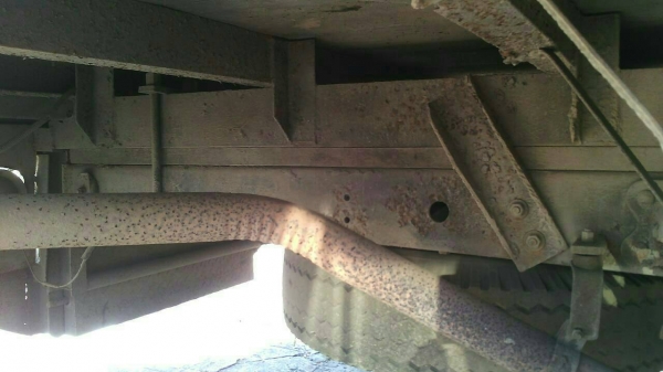 รถฮีโน่ 6 ล้อ ตู้แห้ง FB4J - 145 แรงม้า. ปี 40.    สนใจติดต่อ  081 - 6079515