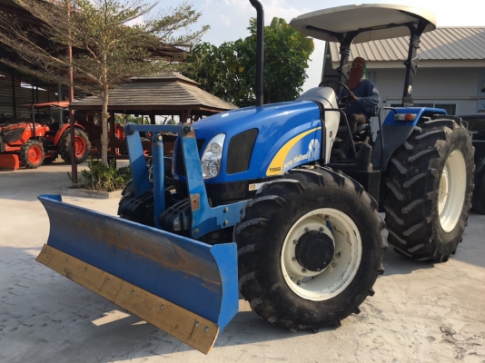 รถไถมือสองราคาถูก ฟอดนิวฮอลแลนt5060.  106แรงม้า. พี่ัดไฟแนนได้ครับ