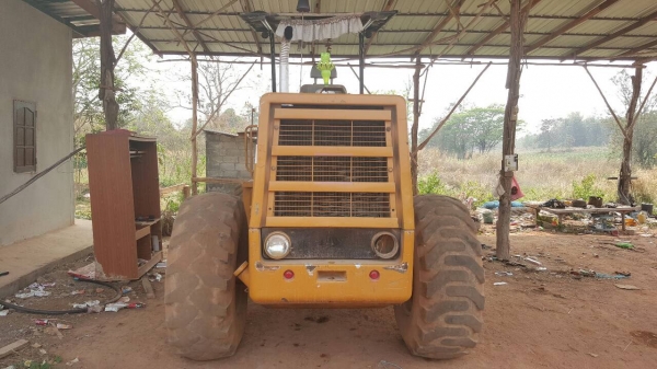 ขาย รถตัก KOMATSU 515 เครื่องเดิม DA640 ปั้มดี ต่อแขนเรียบร้อย ราคาต่อรองได้