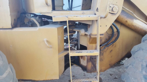 ขาย รถตัก KOMATSU 515 เครื่องเดิม DA640 ปั้มดี ต่อแขนเรียบร้อย ราคาต่อรองได้