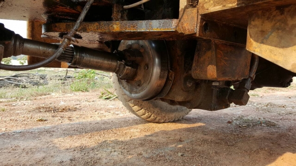 ขาย รถตัก KOMATSU 505 เอวอ่อน รถใช้งานอยู่เป็นประจำ ราคาคุยกันได้ครับ ขาย รถตัก KOMATSU 505 เอวอ่อน รถใช้งานอยู่เป็นประจำ ราคาคุยกันได้ครับ